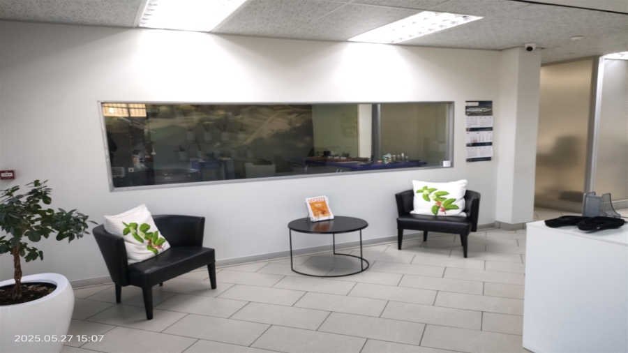 To Let commercial Property for Rent in North Riding Gauteng