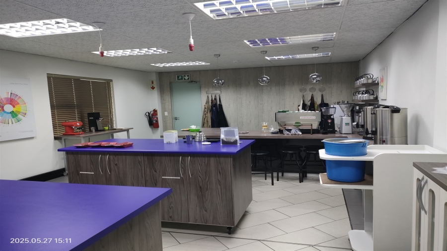 To Let commercial Property for Rent in North Riding Gauteng