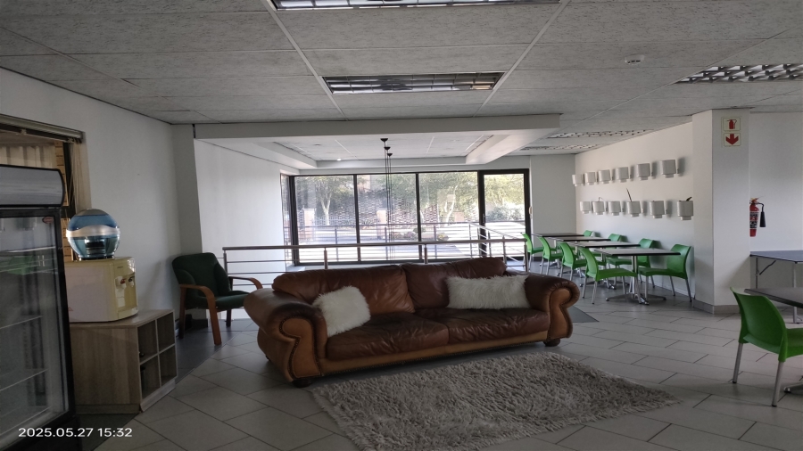 To Let commercial Property for Rent in North Riding Gauteng