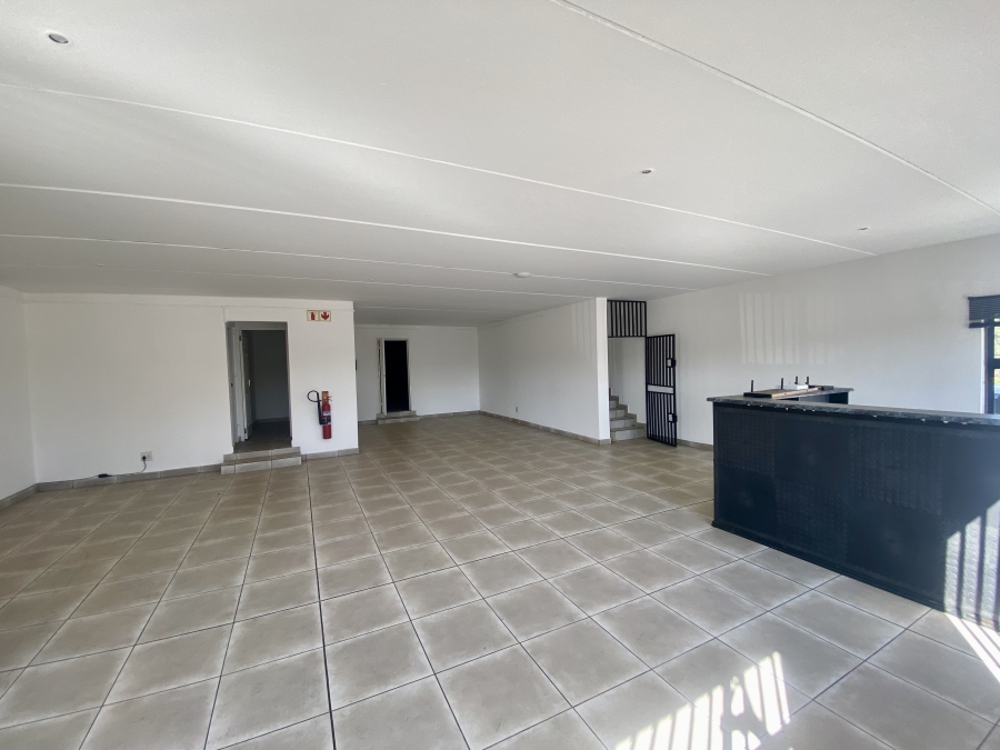 Commercial Property for Sale in Clayville Gauteng