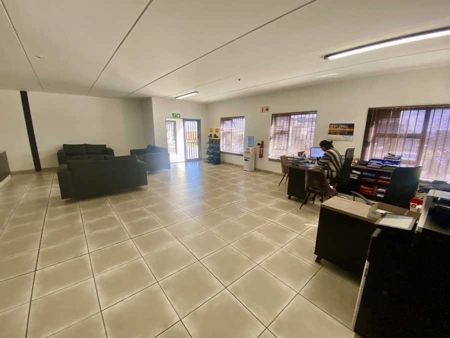 Commercial Property for Sale in Clayville Gauteng
