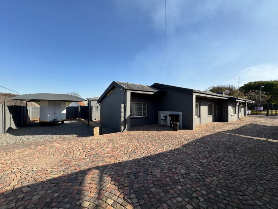 Commercial Property for Sale in Parkrand Gauteng