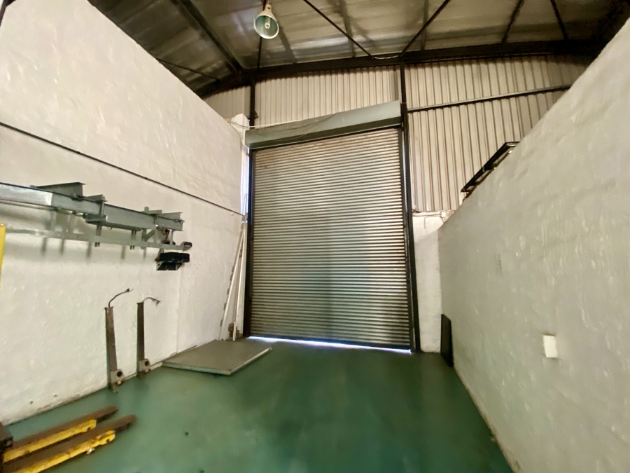 To Let commercial Property for Rent in Clayville Gauteng