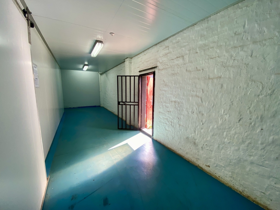 To Let commercial Property for Rent in Clayville Gauteng