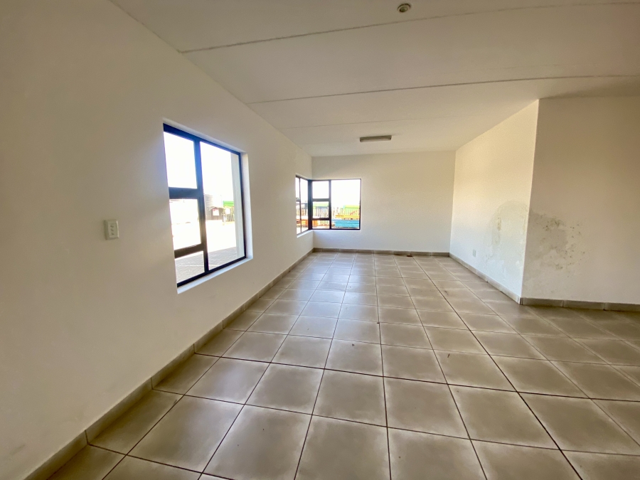 To Let commercial Property for Rent in Clayville Gauteng