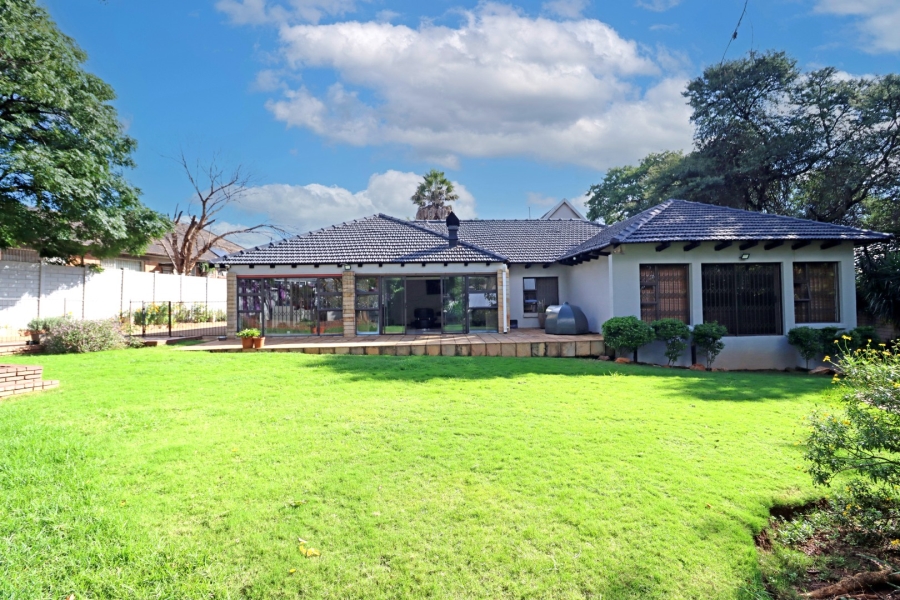 Commercial Property for Sale in Emmarentia Gauteng