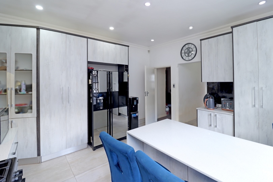 Commercial Property for Sale in Emmarentia Gauteng
