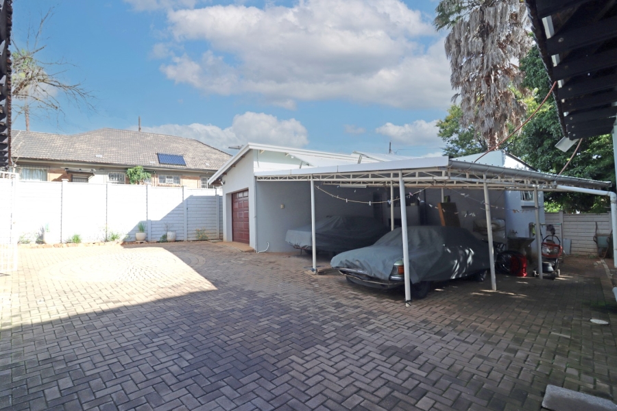 Commercial Property for Sale in Emmarentia Gauteng