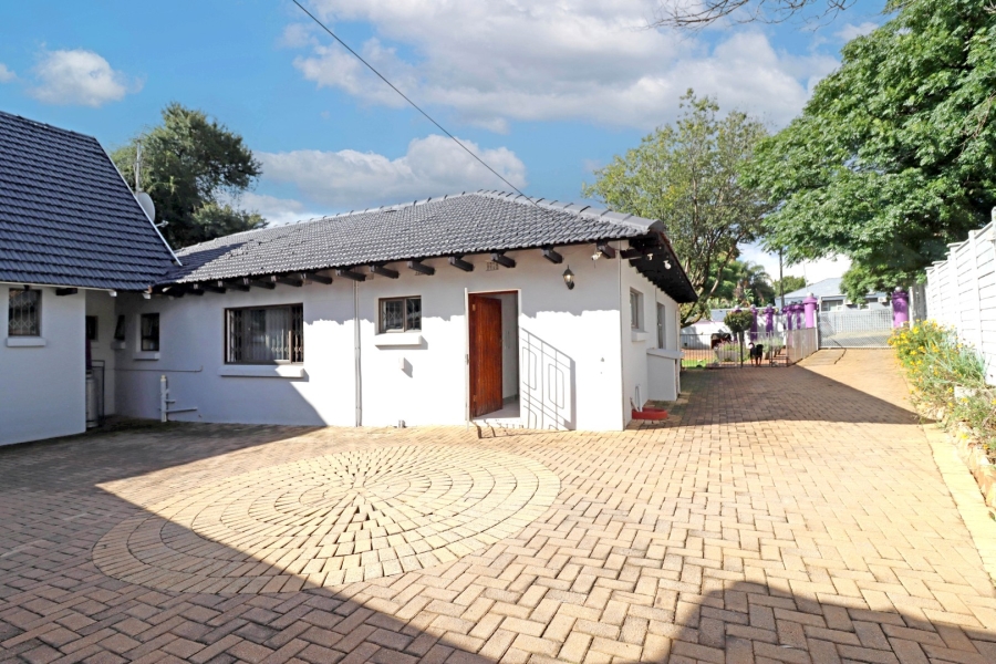 Commercial Property for Sale in Emmarentia Gauteng