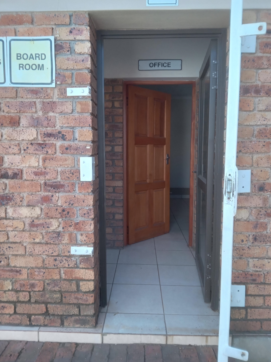 Commercial Property for Sale in Apex Gauteng
