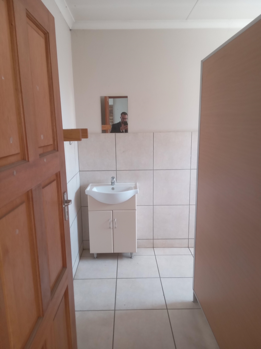 Commercial Property for Sale in Apex Gauteng