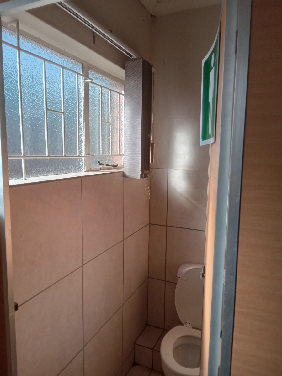 Commercial Property for Sale in Apex Gauteng