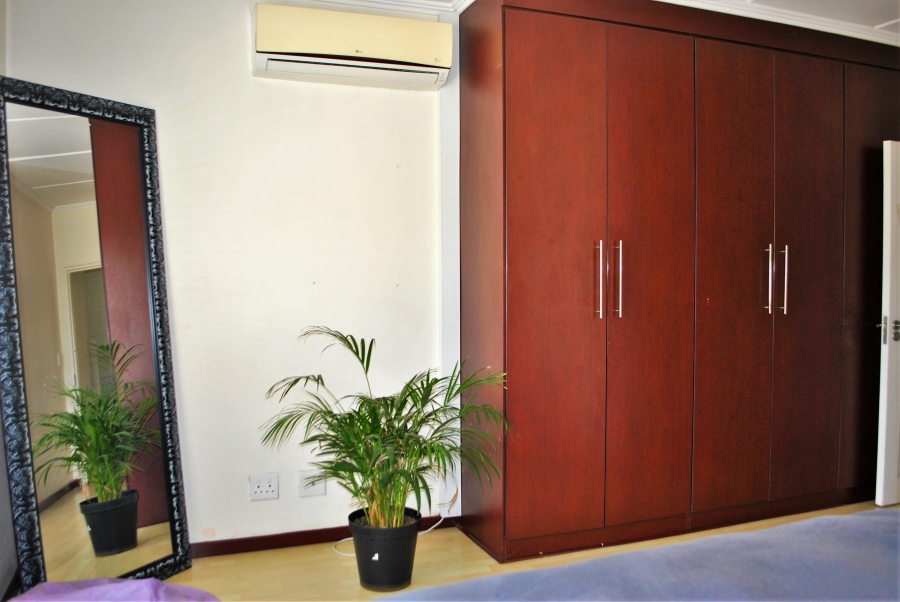To Let 2 Bedroom Property for Rent in Paulshof Gauteng