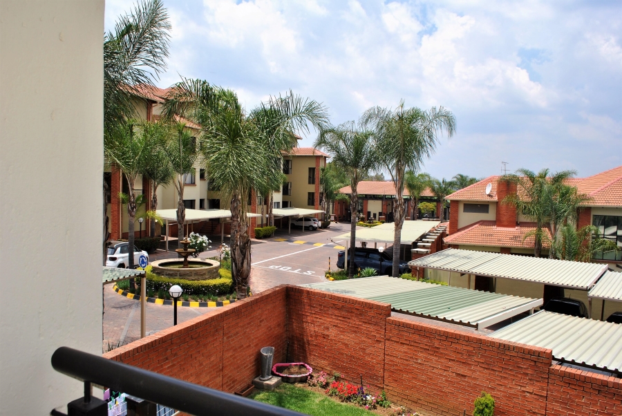 To Let 2 Bedroom Property for Rent in Paulshof Gauteng