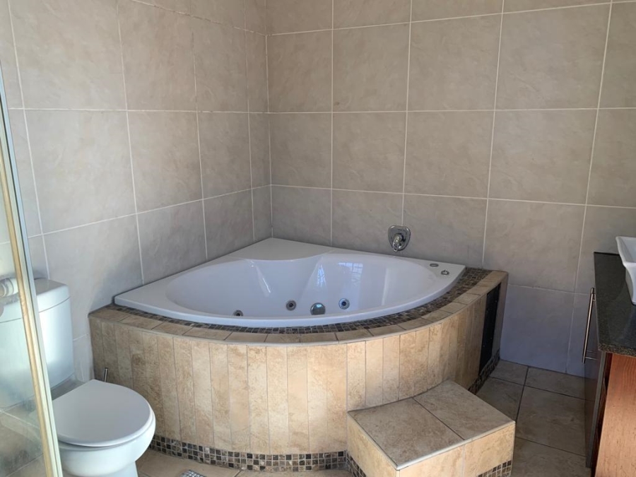 3 Bedroom Property for Sale in Brakpan North Gauteng
