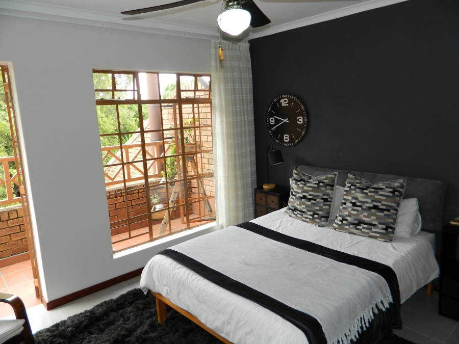To Let 2 Bedroom Property for Rent in Silver Lakes Golf Estate Gauteng