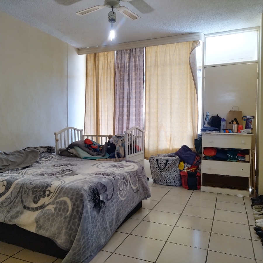 2 Bedroom Property for Sale in Muckleneuk Gauteng