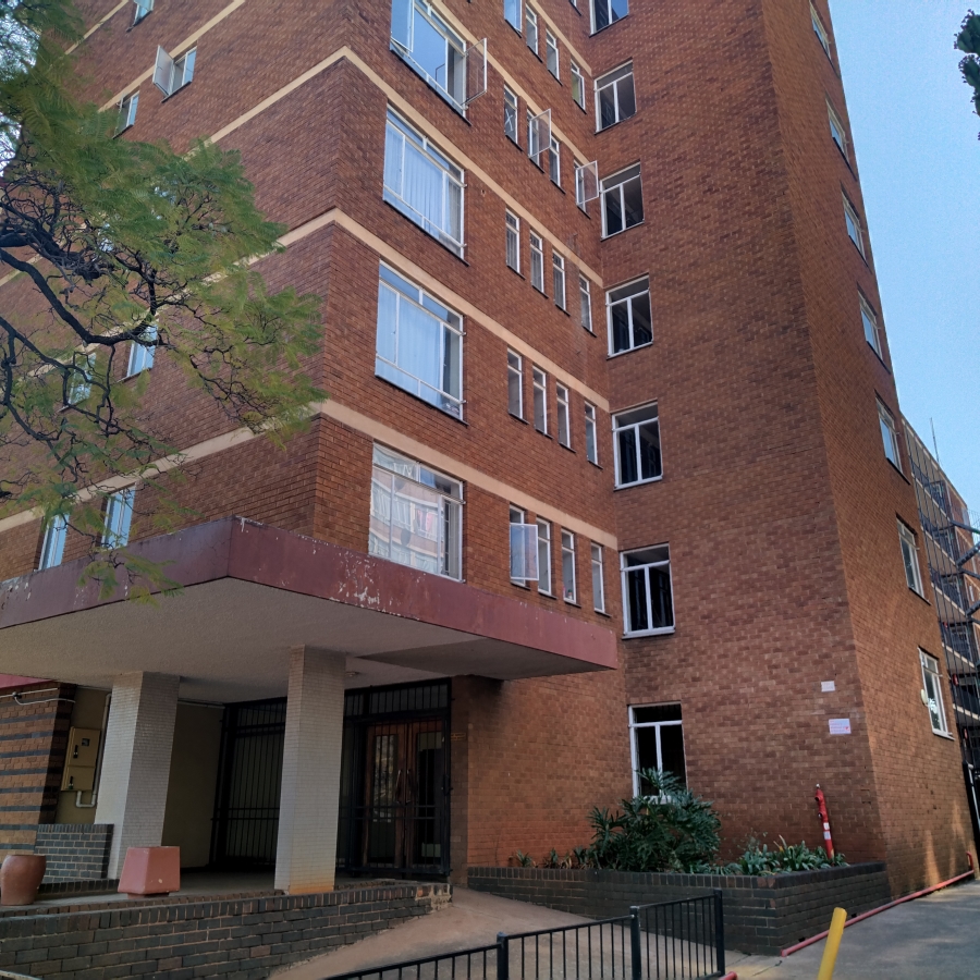 2 Bedroom Property for Sale in Muckleneuk Gauteng