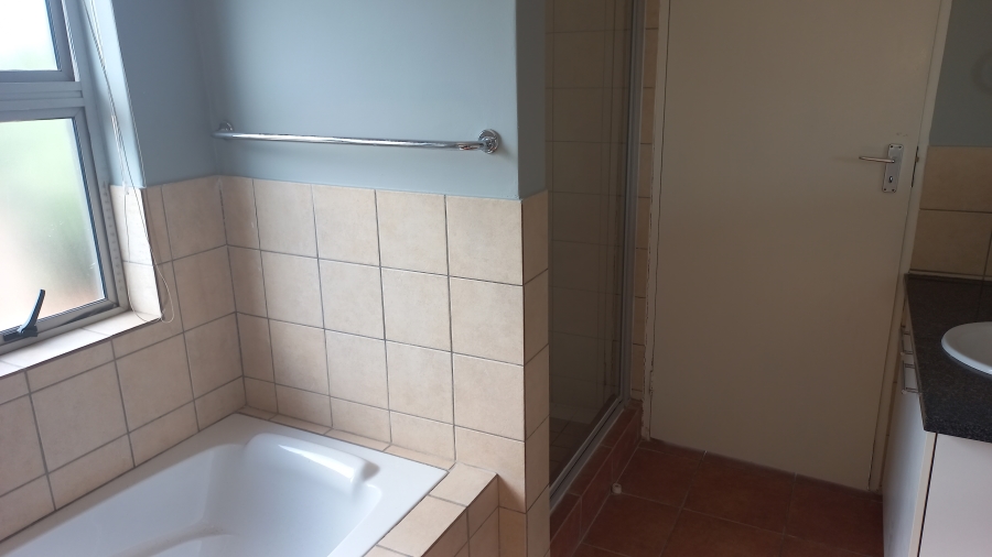 2 Bedroom Property for Sale in Boardwalk Gauteng