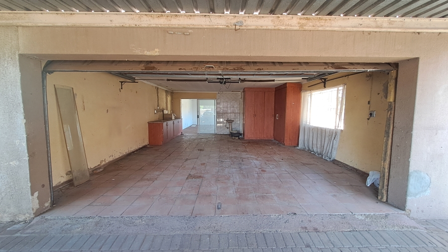 3 Bedroom Property for Sale in Ferryvale Gauteng
