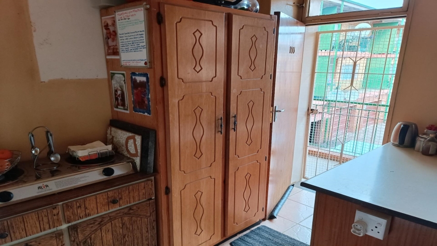 2 Bedroom Property for Sale in Vanderbijlpark CW 1 Gauteng