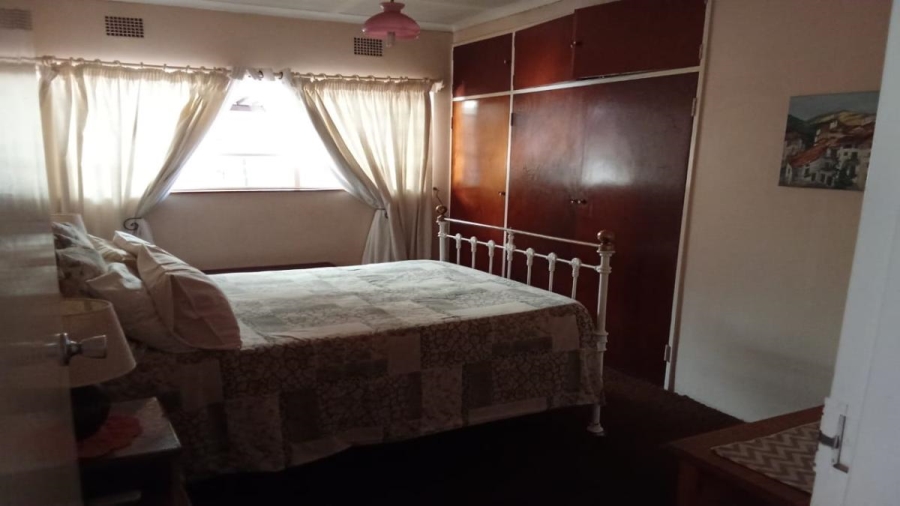 4 Bedroom Property for Sale in Theoville Gauteng