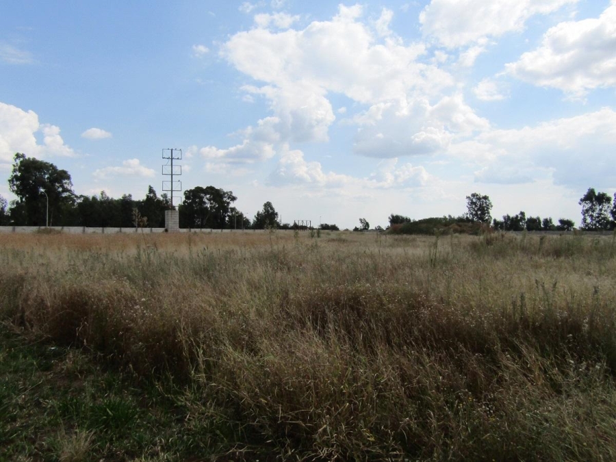 0 Bedroom Property for Sale in Flora Gardens Gauteng