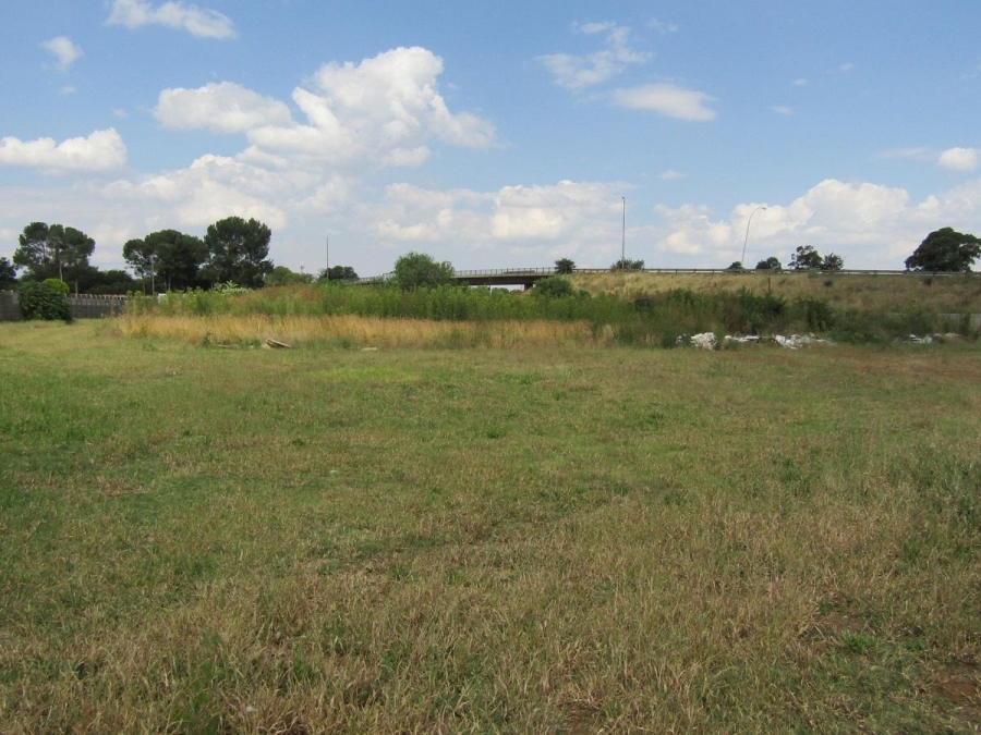 0 Bedroom Property for Sale in Flora Gardens Gauteng