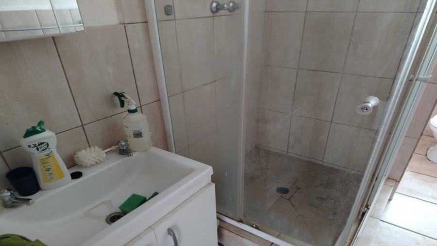 7 Bedroom Property for Sale in Northdene Gauteng