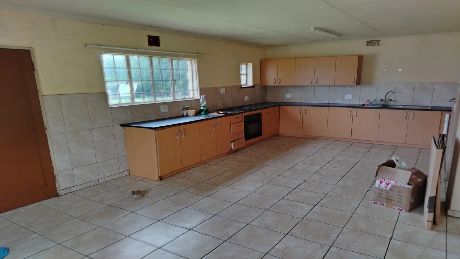 7 Bedroom Property for Sale in Northdene Gauteng