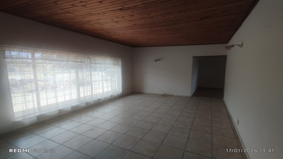 7 Bedroom Property for Sale in Northdene Gauteng