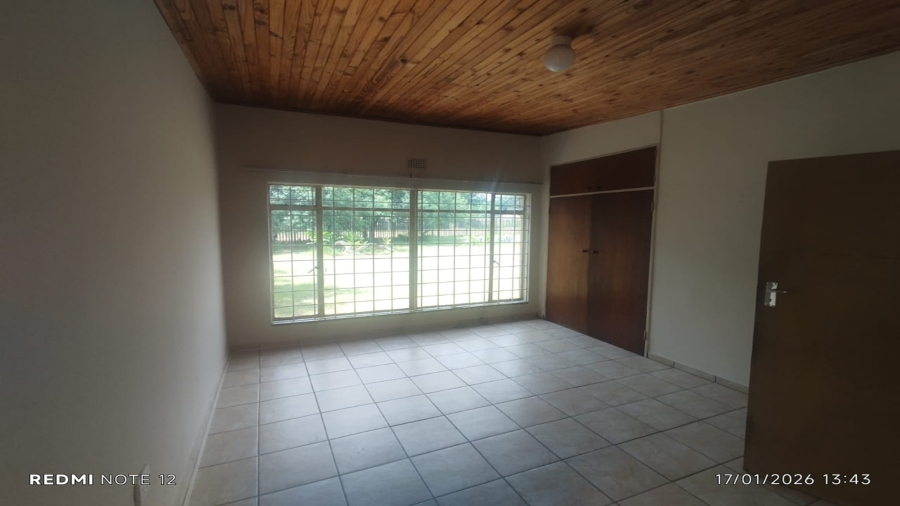 7 Bedroom Property for Sale in Northdene Gauteng