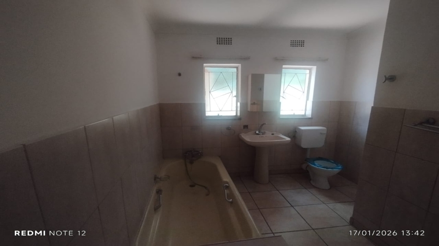 7 Bedroom Property for Sale in Northdene Gauteng