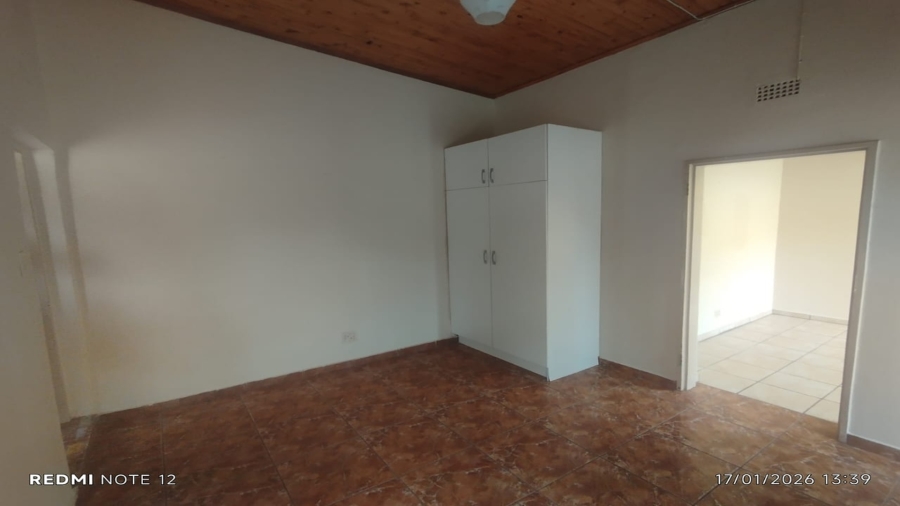 7 Bedroom Property for Sale in Northdene Gauteng