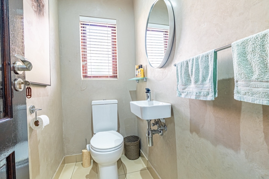 4 Bedroom Property for Sale in Bryanston Gauteng