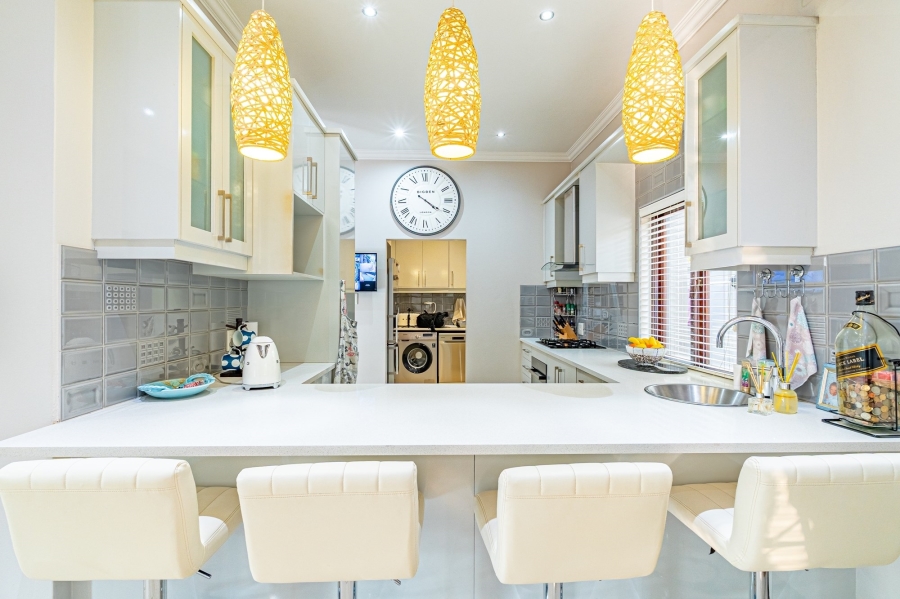 4 Bedroom Property for Sale in Bryanston Gauteng