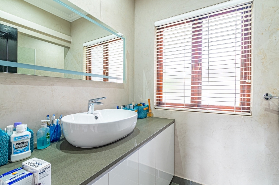 4 Bedroom Property for Sale in Bryanston Gauteng