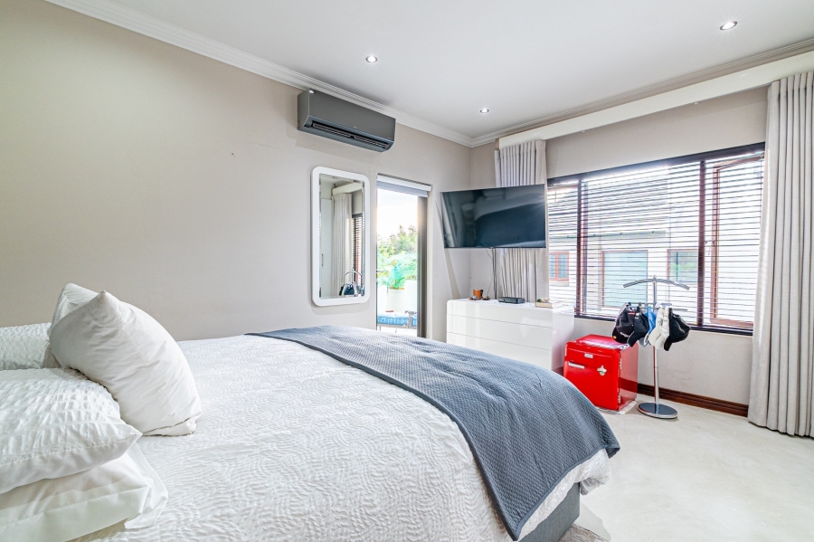 4 Bedroom Property for Sale in Bryanston Gauteng