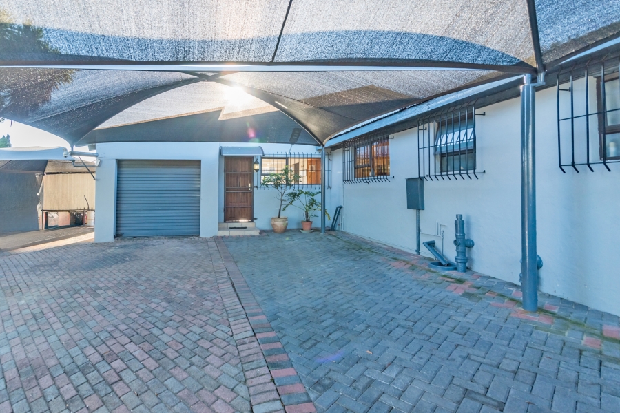 3 Bedroom Property for Sale in Kenmare Gauteng
