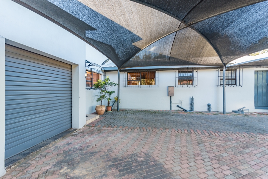 3 Bedroom Property for Sale in Kenmare Gauteng