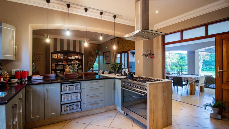 4 Bedroom Property for Sale in Silver Lakes Golf Estate Gauteng
