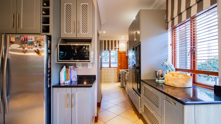 4 Bedroom Property for Sale in Silver Lakes Golf Estate Gauteng