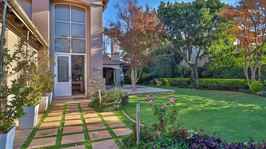 4 Bedroom Property for Sale in Silver Lakes Golf Estate Gauteng
