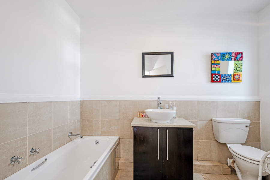 3 Bedroom Property for Sale in Victory Park Gauteng