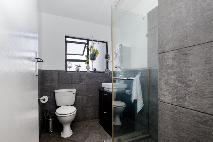 3 Bedroom Property for Sale in Victory Park Gauteng