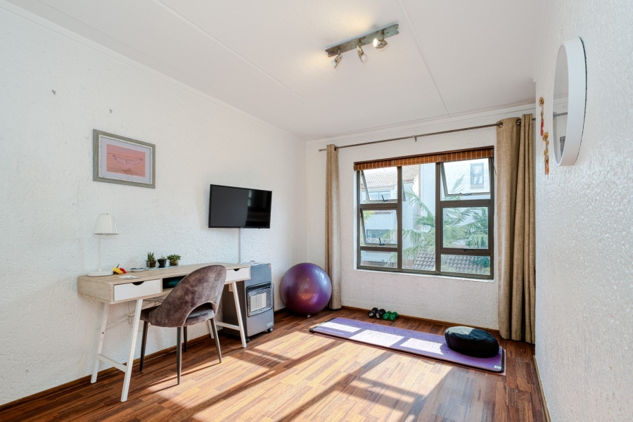 3 Bedroom Property for Sale in Victory Park Gauteng