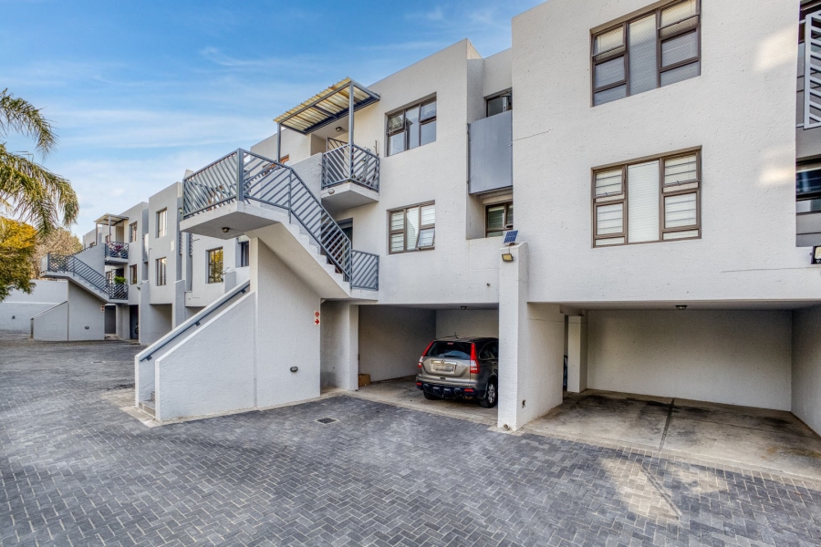 3 Bedroom Property for Sale in Victory Park Gauteng