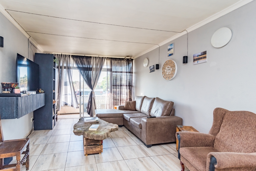 2 Bedroom Property for Sale in Florida Gauteng