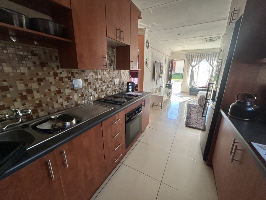 3 Bedroom Property for Sale in Noordwyk Gauteng