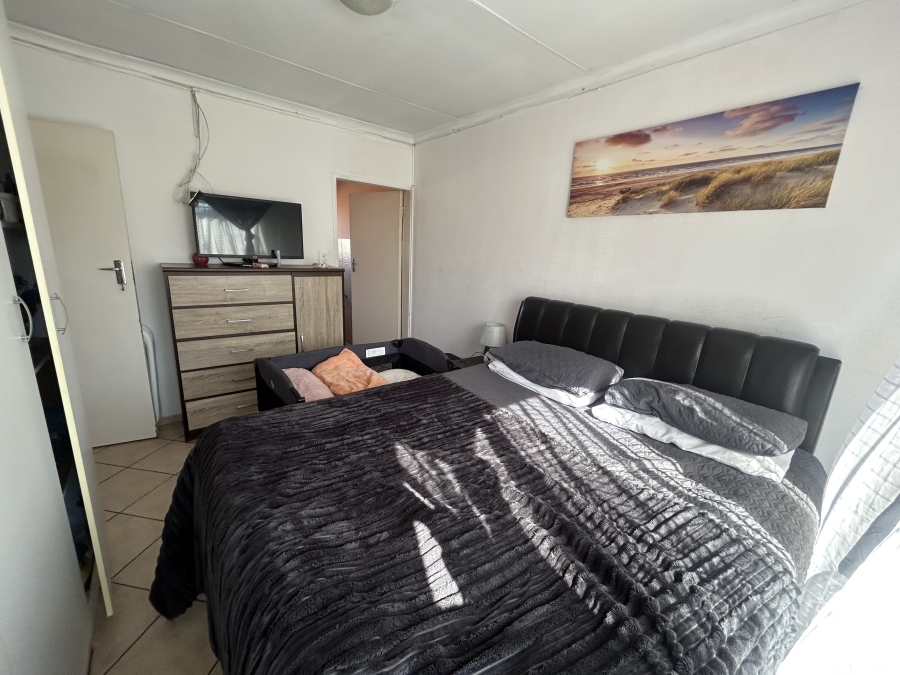 3 Bedroom Property for Sale in Noordwyk Gauteng
